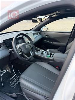 بي واي دي Qin Plus
